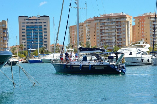 Celebra una despedida de soltero en barco